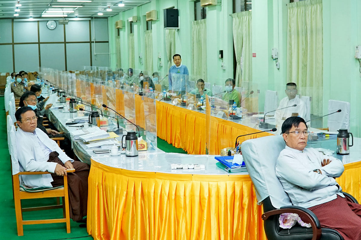 မကွေးမြို့ ကားကြီးဝင်းတွင် ကုန်တင်ယာဉ်များ စစ်ဆေးရေးစခန်း ဆောက်လုပ်ရေး လုပ်ငန်းညှိနှိုင်းဆွေးနွေး